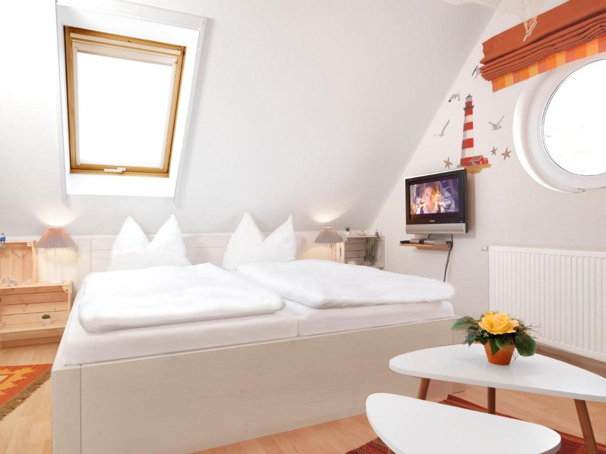 Landhaus Residenz Ostsee Meeresbrise Инзел Поел Екстериор снимка